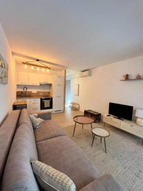 Joli studio Calvi 50m plage